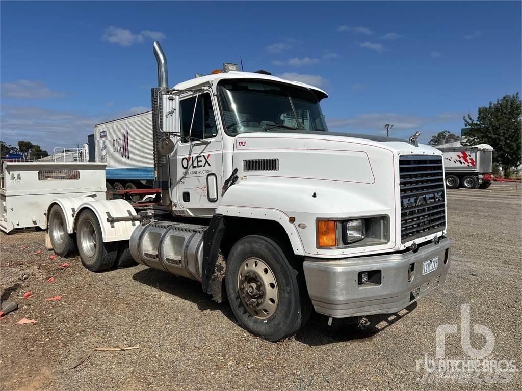 Mack CH688RST 牵引车