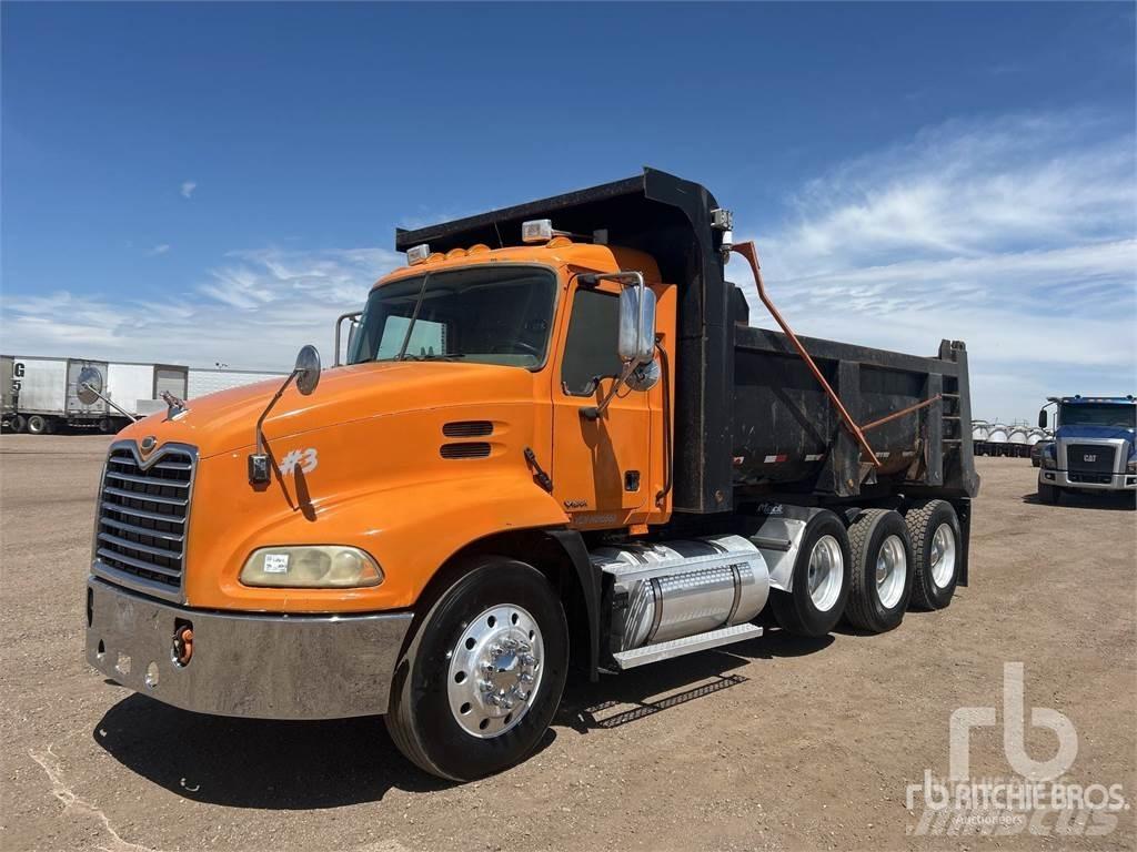 Mack CXN613 自卸式货车