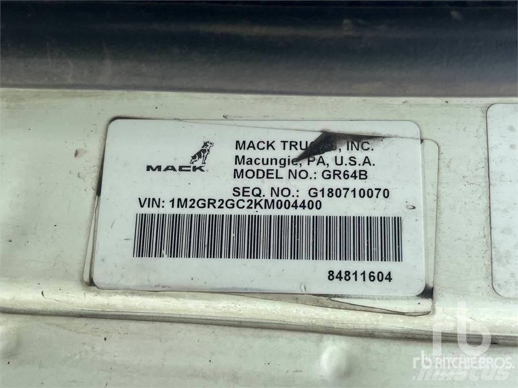 Mack GR64B 可拆卸式卡车