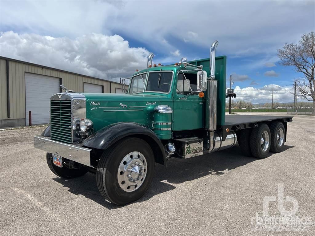 Mack LTHSW 平板栏板货车