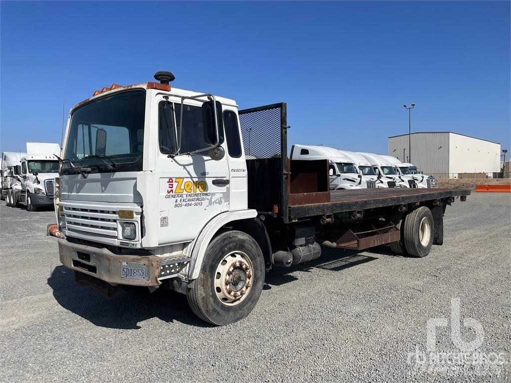 Mack MS250P 平板栏板货车
