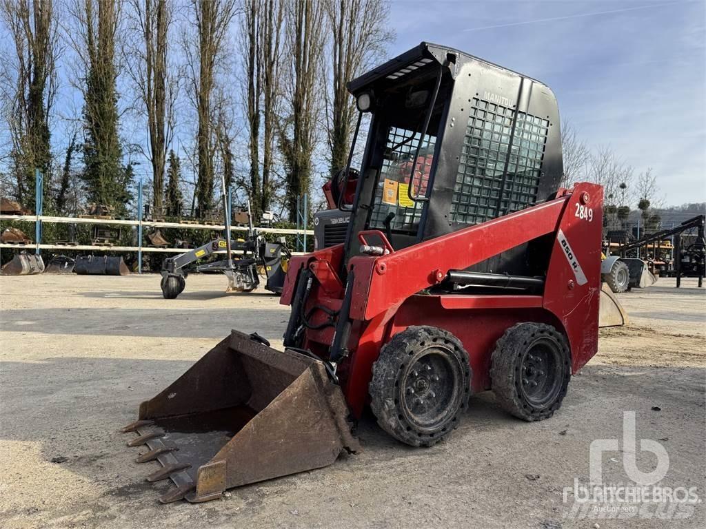 Manitou 850RF 滑移装载机