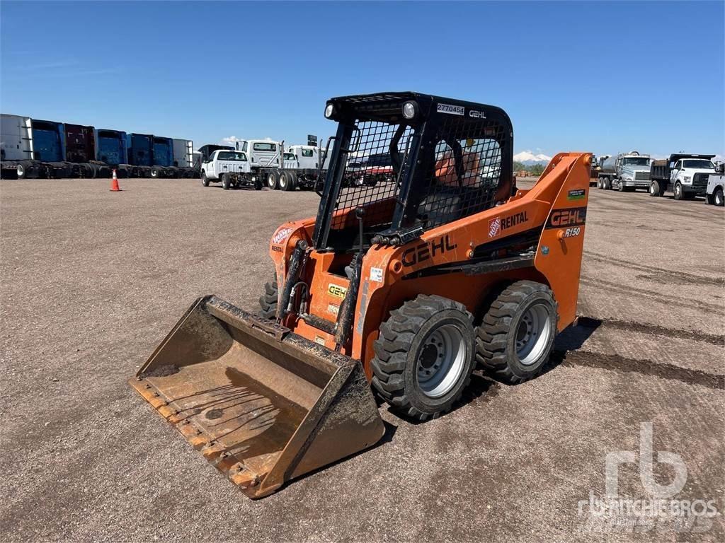 Manitou R150 滑移装载机