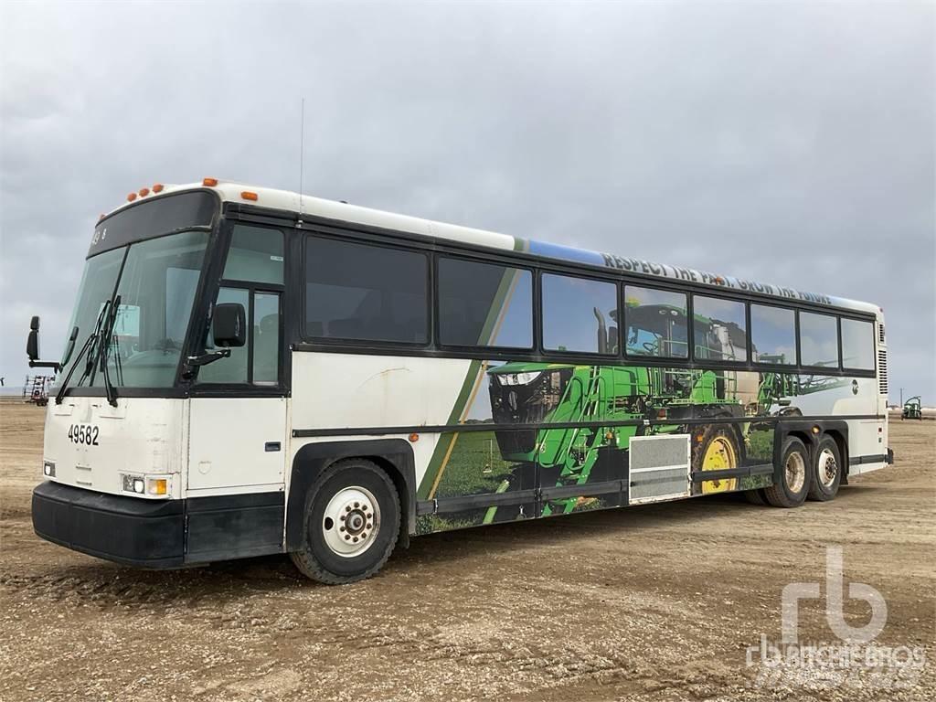 MCI 102D3 公路客运汽车