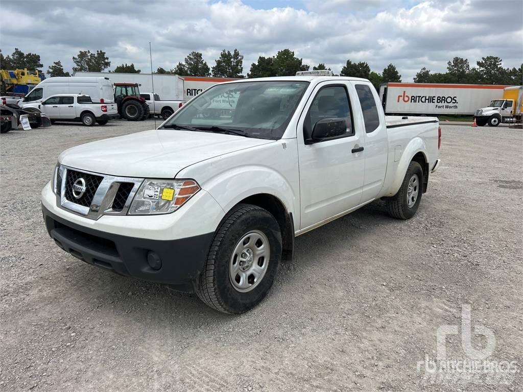 Nissan FRONTIER 皮卡车