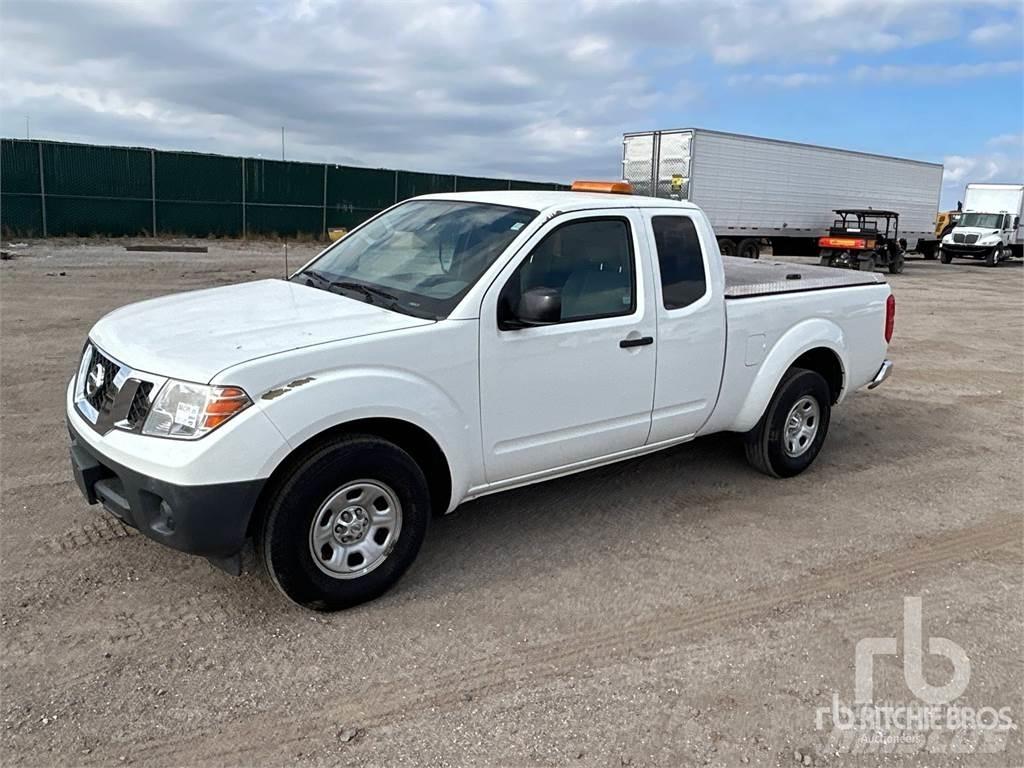 Nissan FRONTIER 皮卡车