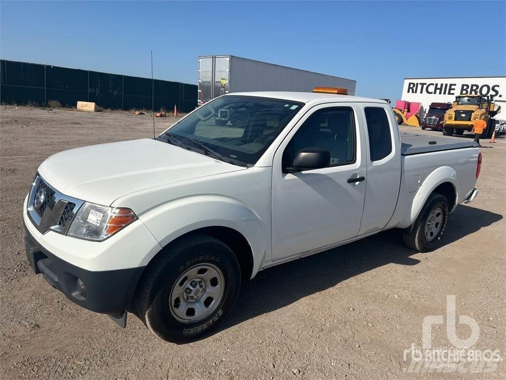 Nissan FRONTIER 皮卡车