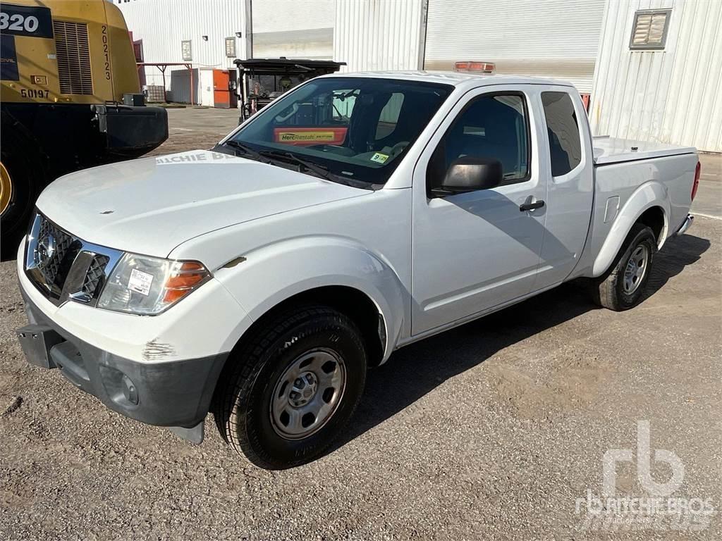 Nissan FRONTIER 皮卡车