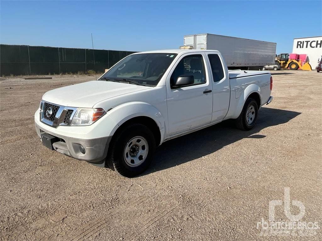 Nissan FRONTIER 皮卡车
