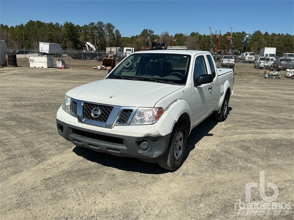 Nissan FRONTIER 皮卡车