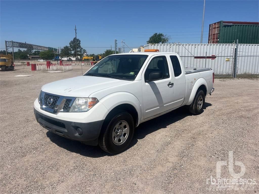 Nissan FRONTIER 皮卡车