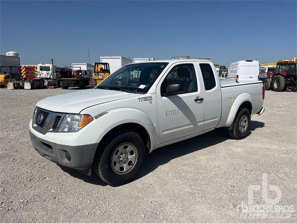 Nissan FRONTIER 皮卡车