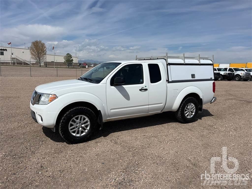 Nissan FRONTIER 皮卡车