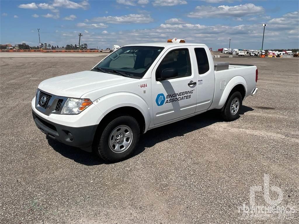 Nissan FRONTIER 皮卡车