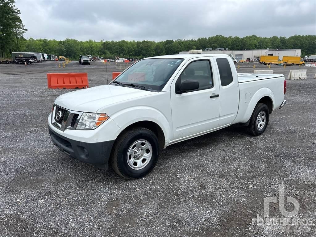Nissan FRONTIER 皮卡车