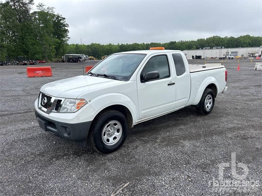 Nissan FRONTIER 皮卡车
