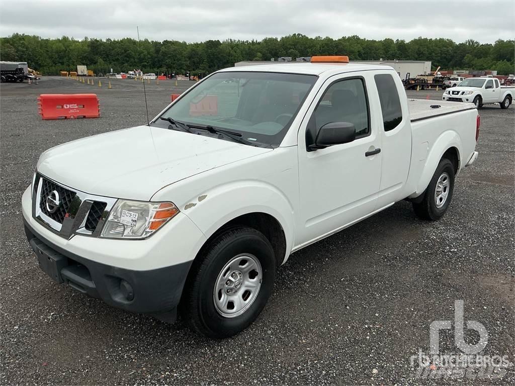 Nissan FRONTIER 皮卡车