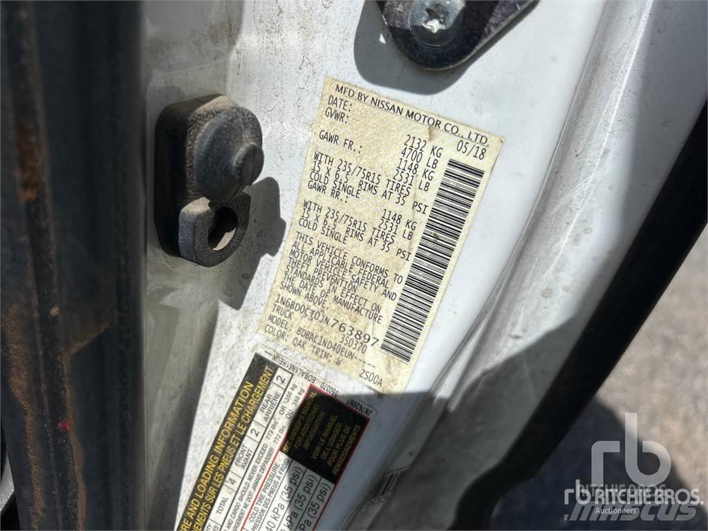Nissan FRONTIER 皮卡车