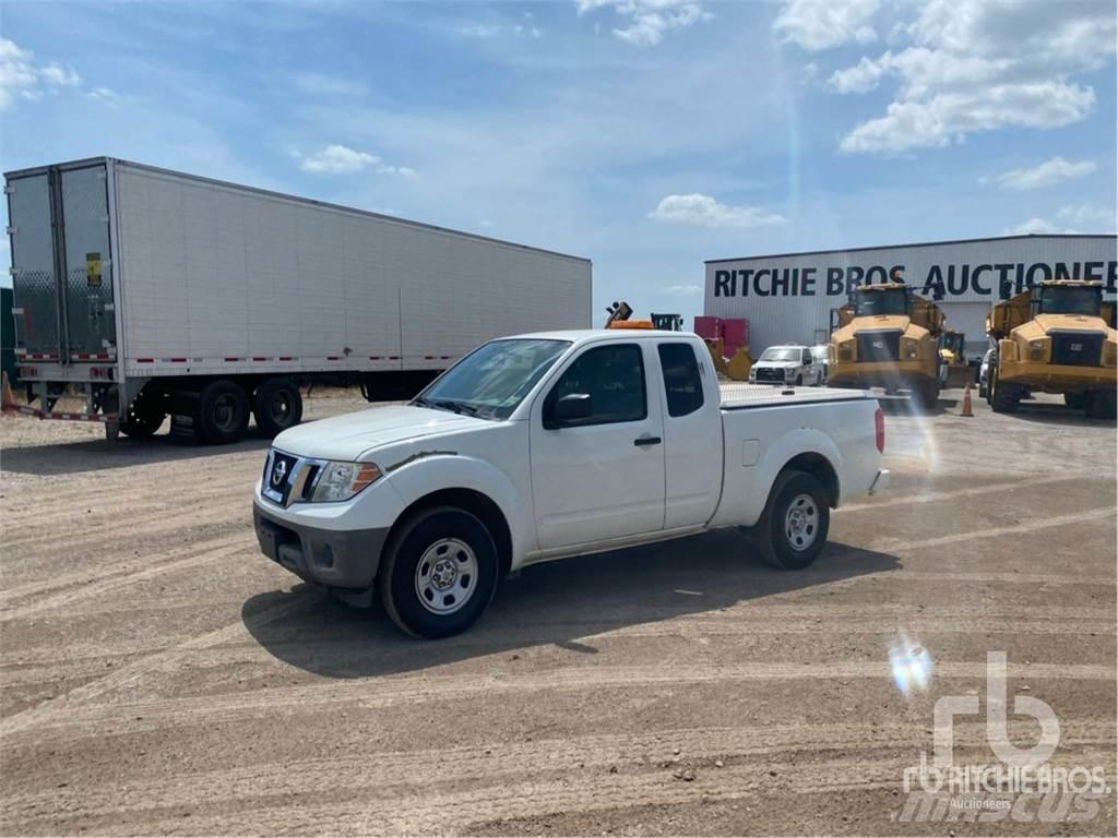 Nissan FRONTIER 皮卡车