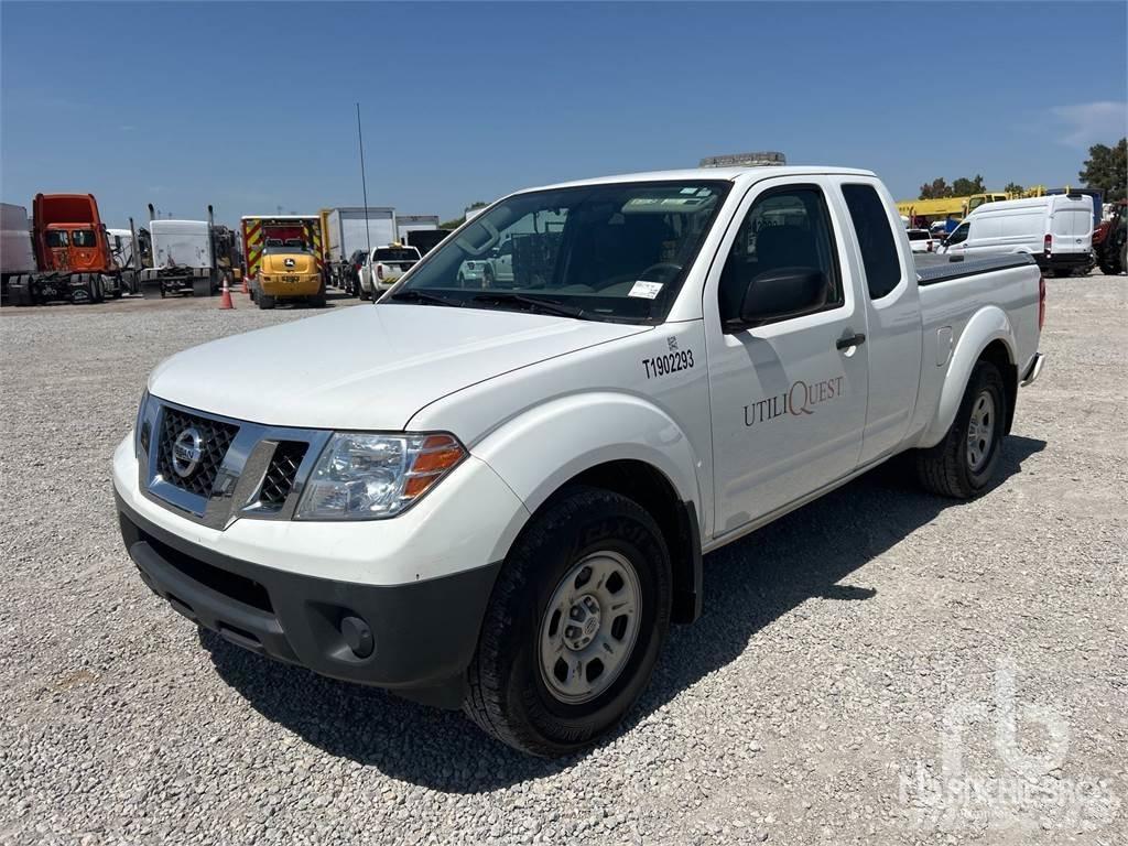 Nissan FRONTIER 皮卡车