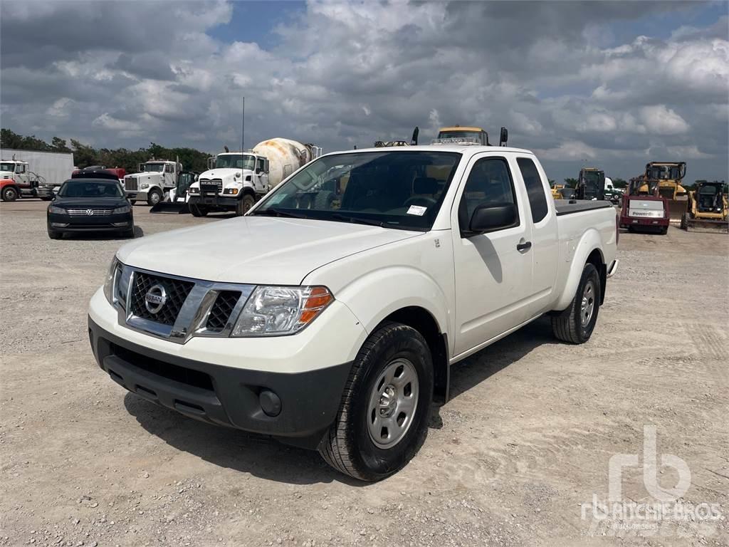 Nissan FRONTIER 皮卡车
