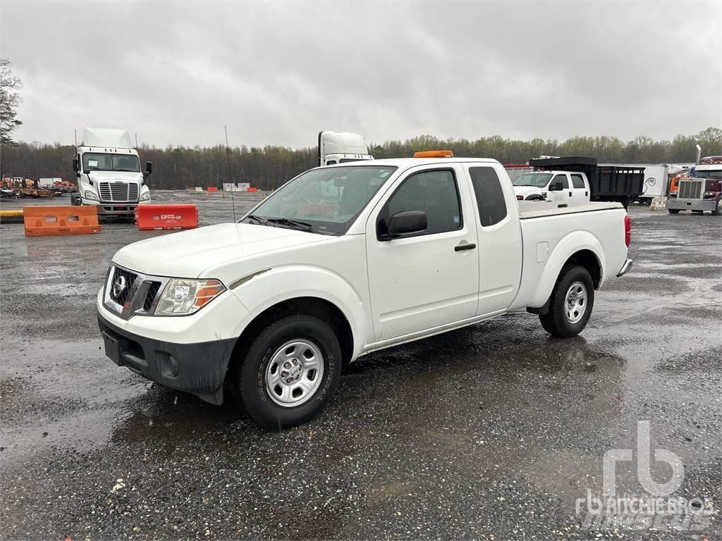 Nissan FRONTIER 皮卡车