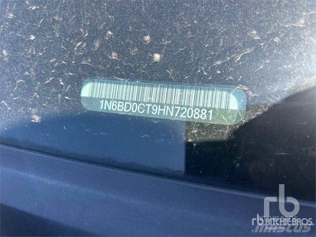 Nissan FRONTIER 皮卡车