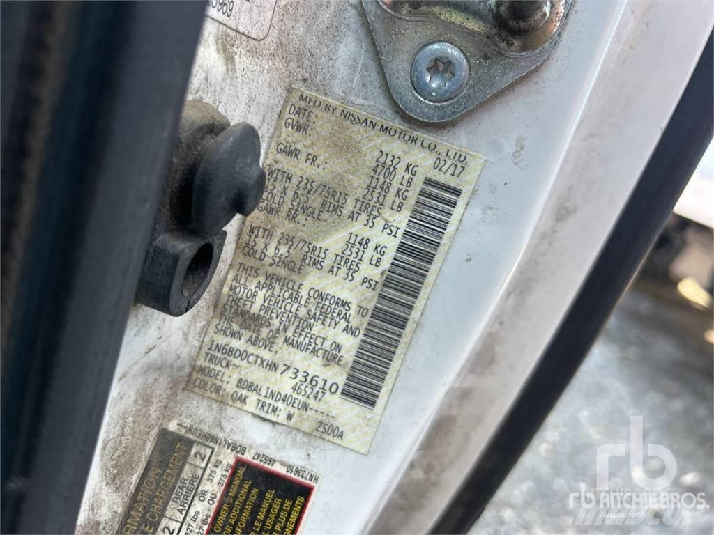 Nissan FRONTIER 皮卡车