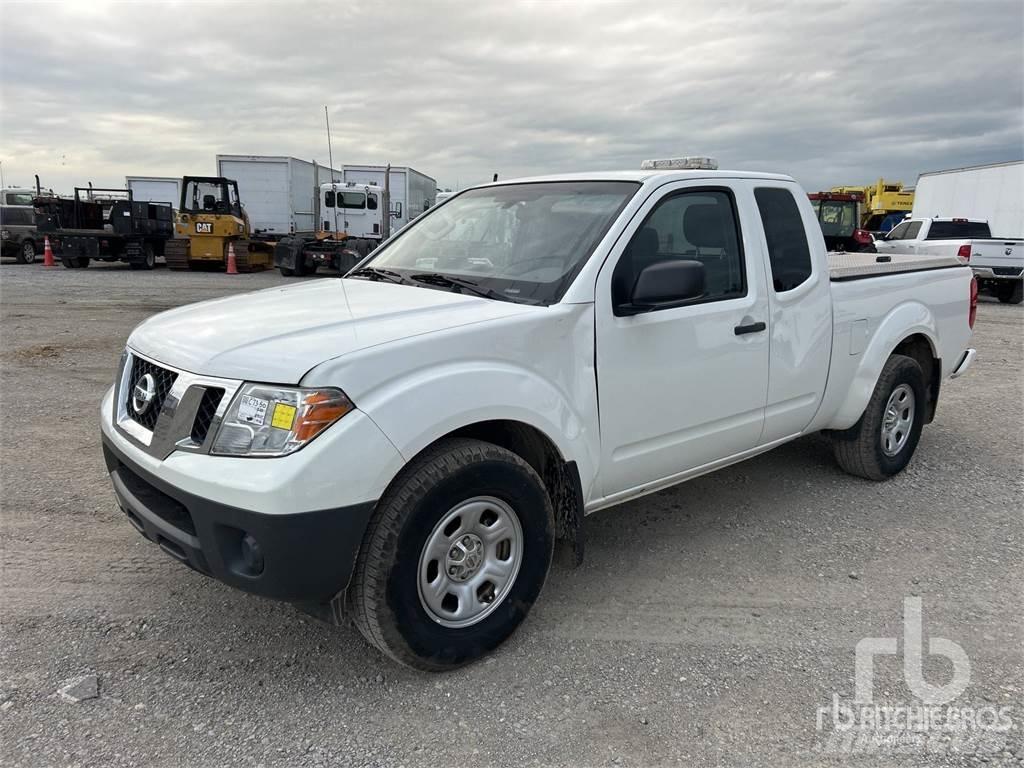 Nissan FRONTIER 皮卡车