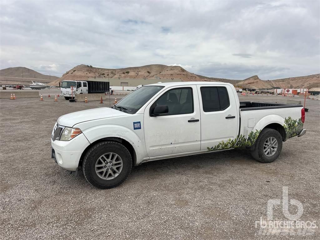 Nissan FRONTIER 皮卡车