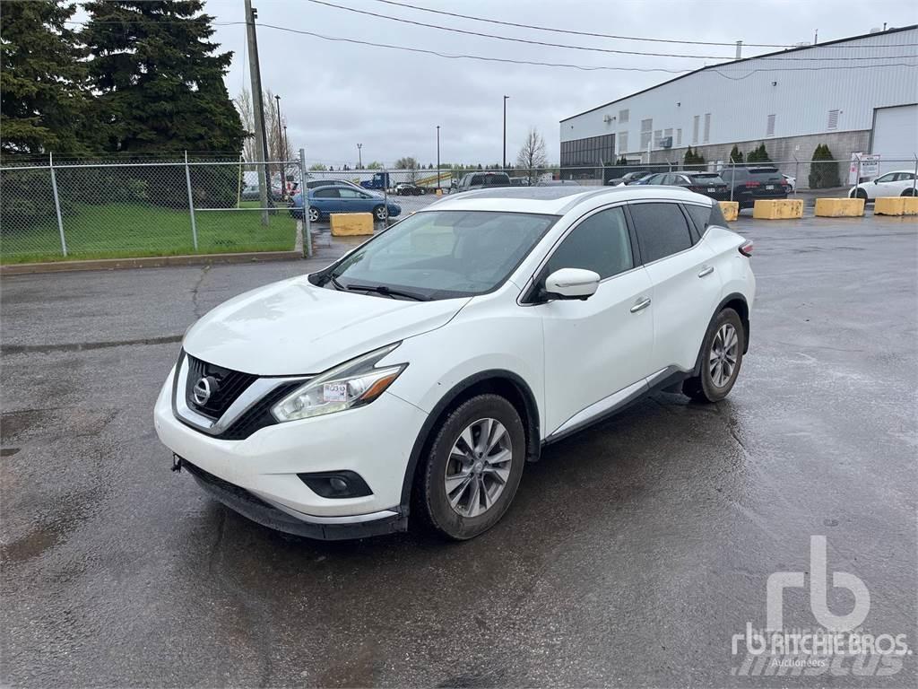 Nissan MURANO 皮卡车