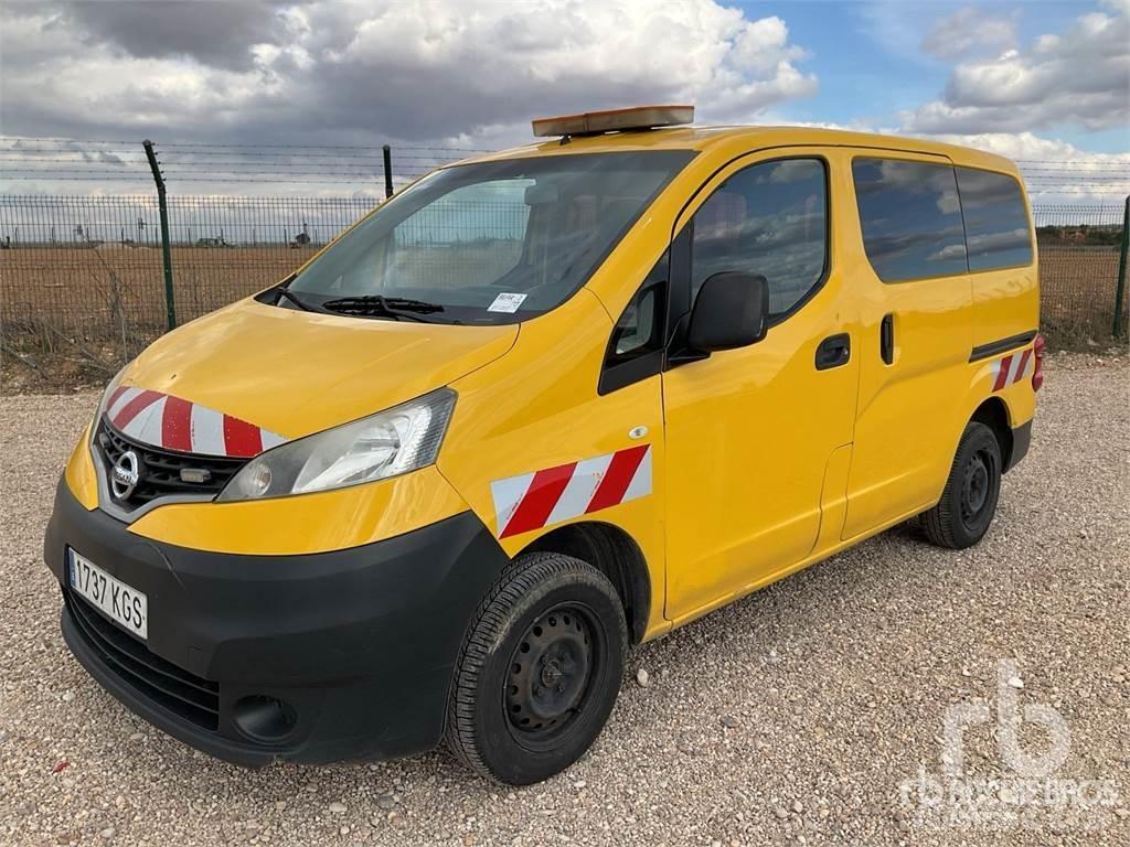 Nissan NV200 大型面包车