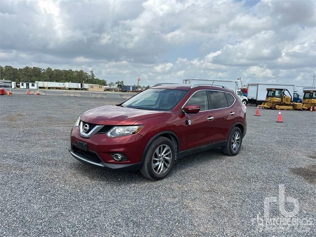 Nissan ROGUE 皮卡车