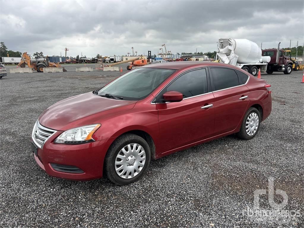 Nissan SENTRA 汽车