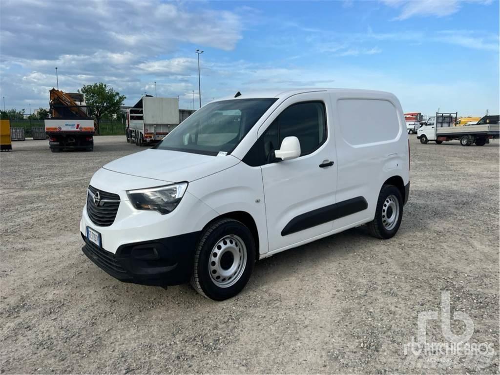 Opel COMBO 大型面包车