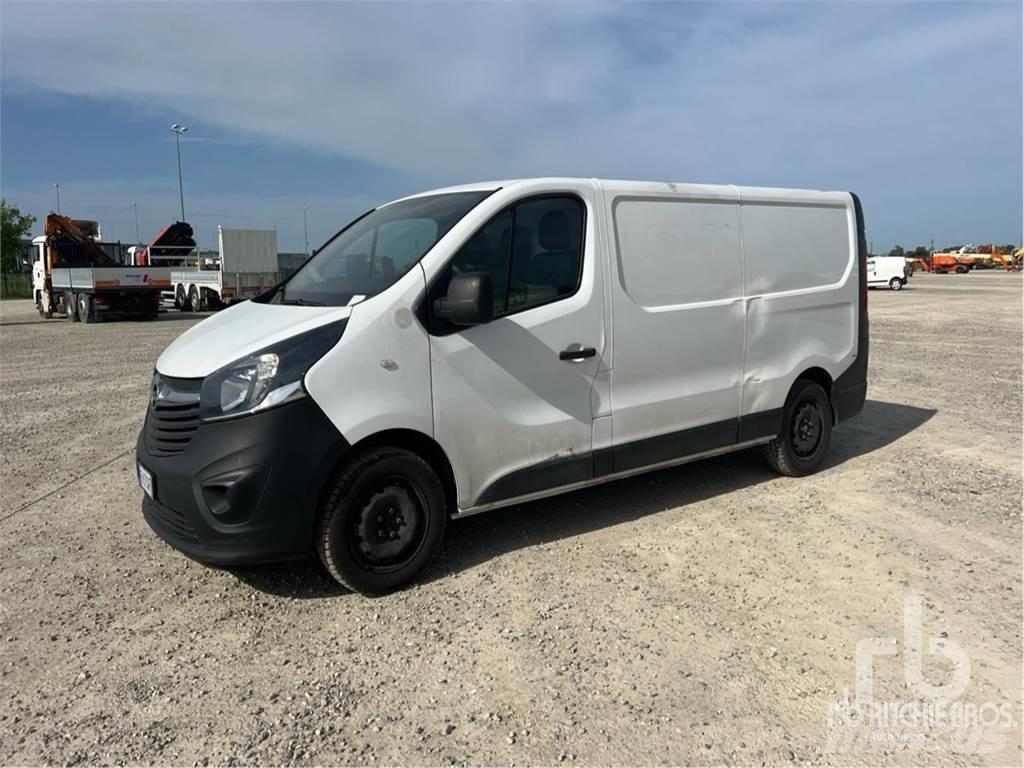 Opel VIVARO 大型面包车