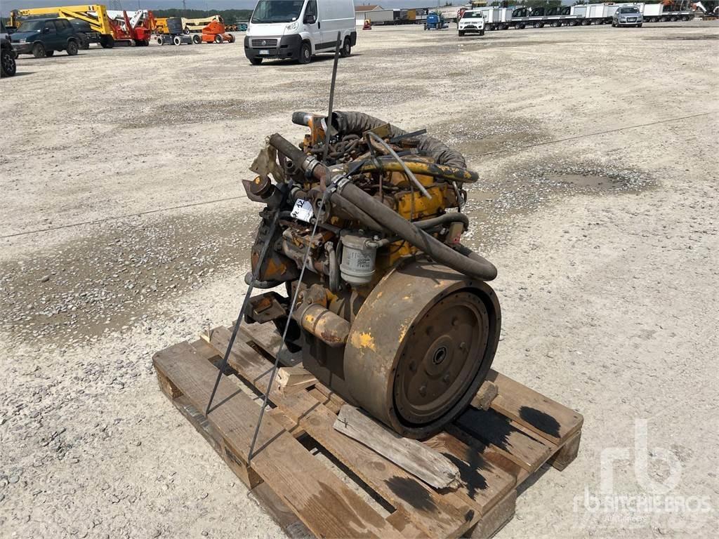 Perkins D3152 发动机