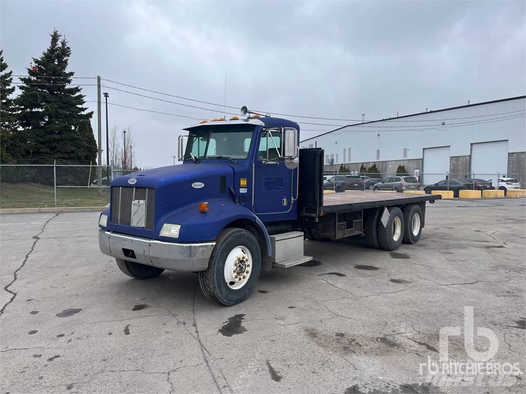 Peterbilt 330 平板栏板货车