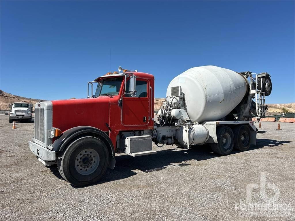 Peterbilt 357 混凝土搅拌车