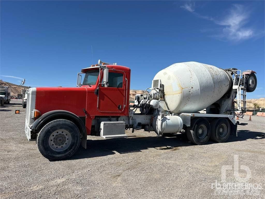 Peterbilt 357 混凝土搅拌车