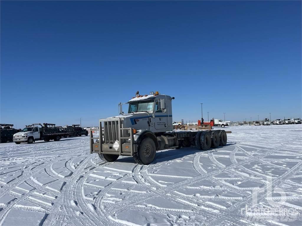 Peterbilt 365 平板车