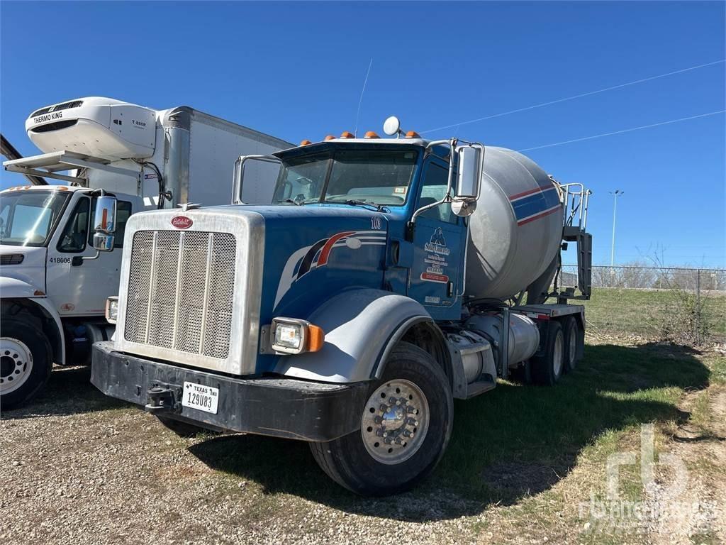 Peterbilt 365 混凝土搅拌车