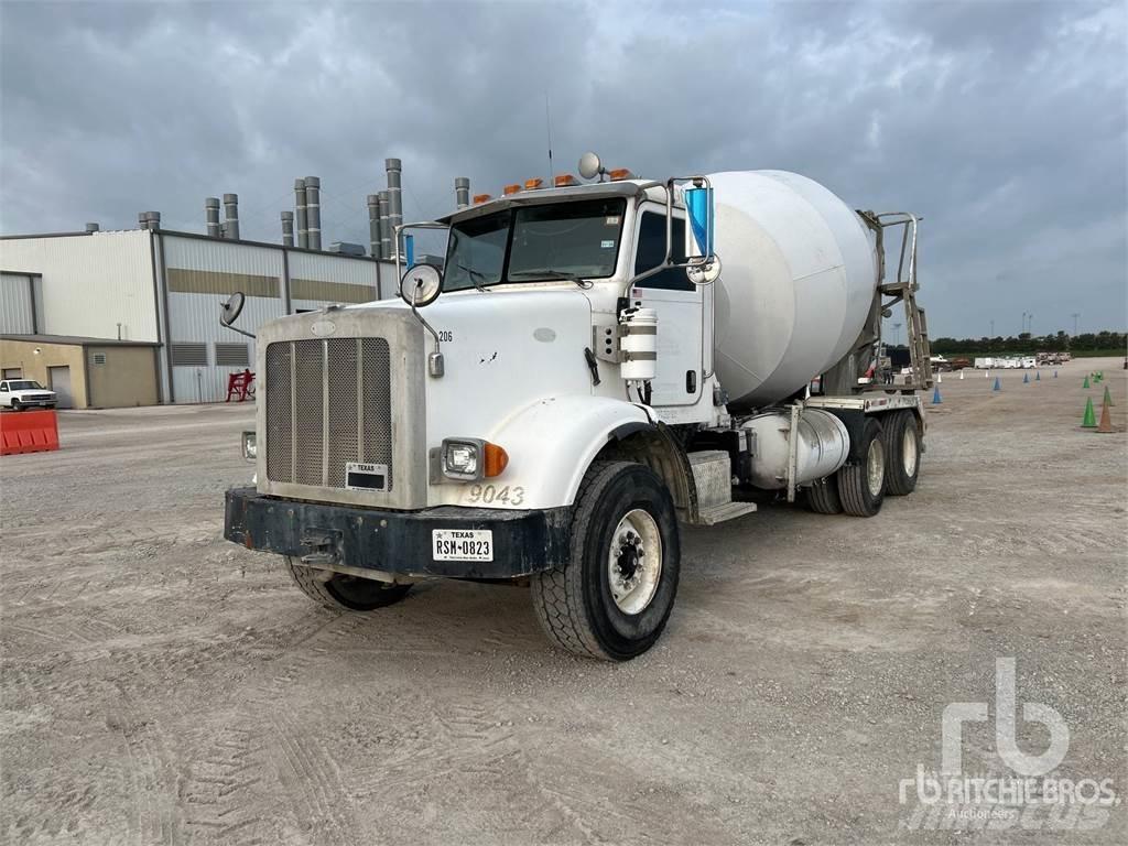 Peterbilt 365 混凝土搅拌车