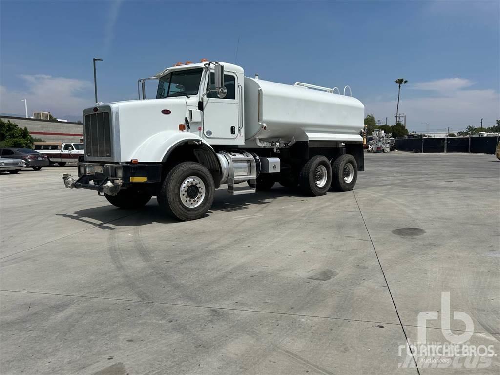 Peterbilt 365 水罐车