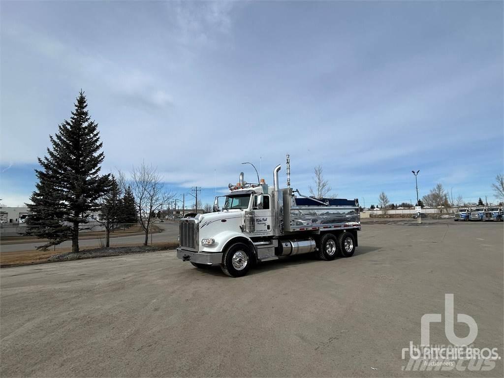 Peterbilt 367 自卸式货车