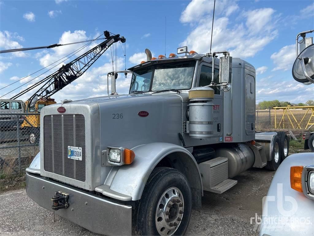 Peterbilt 367 牵引车