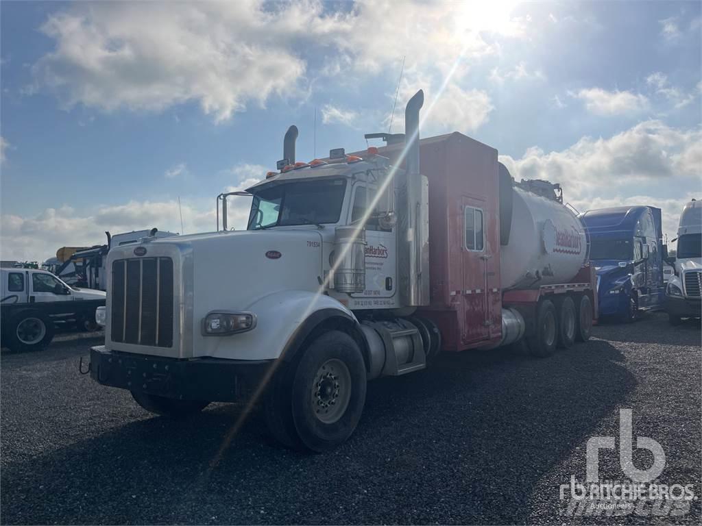 Peterbilt 367 组合/真空油槽车