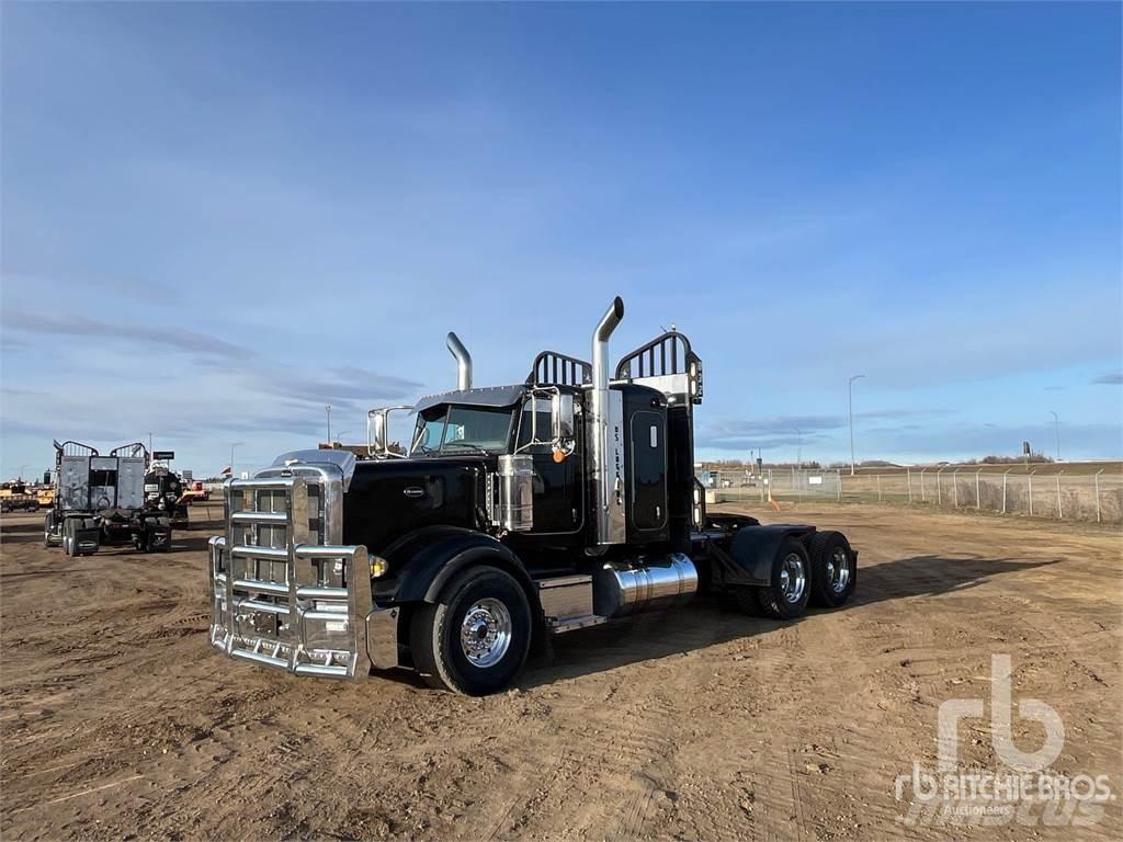 Peterbilt 367 牵引车