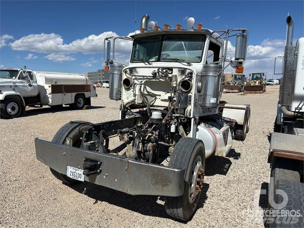 Peterbilt 367 牵引车