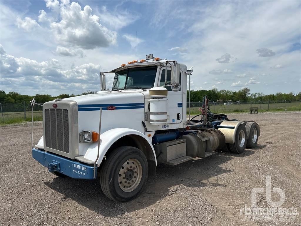 Peterbilt 367 牵引车